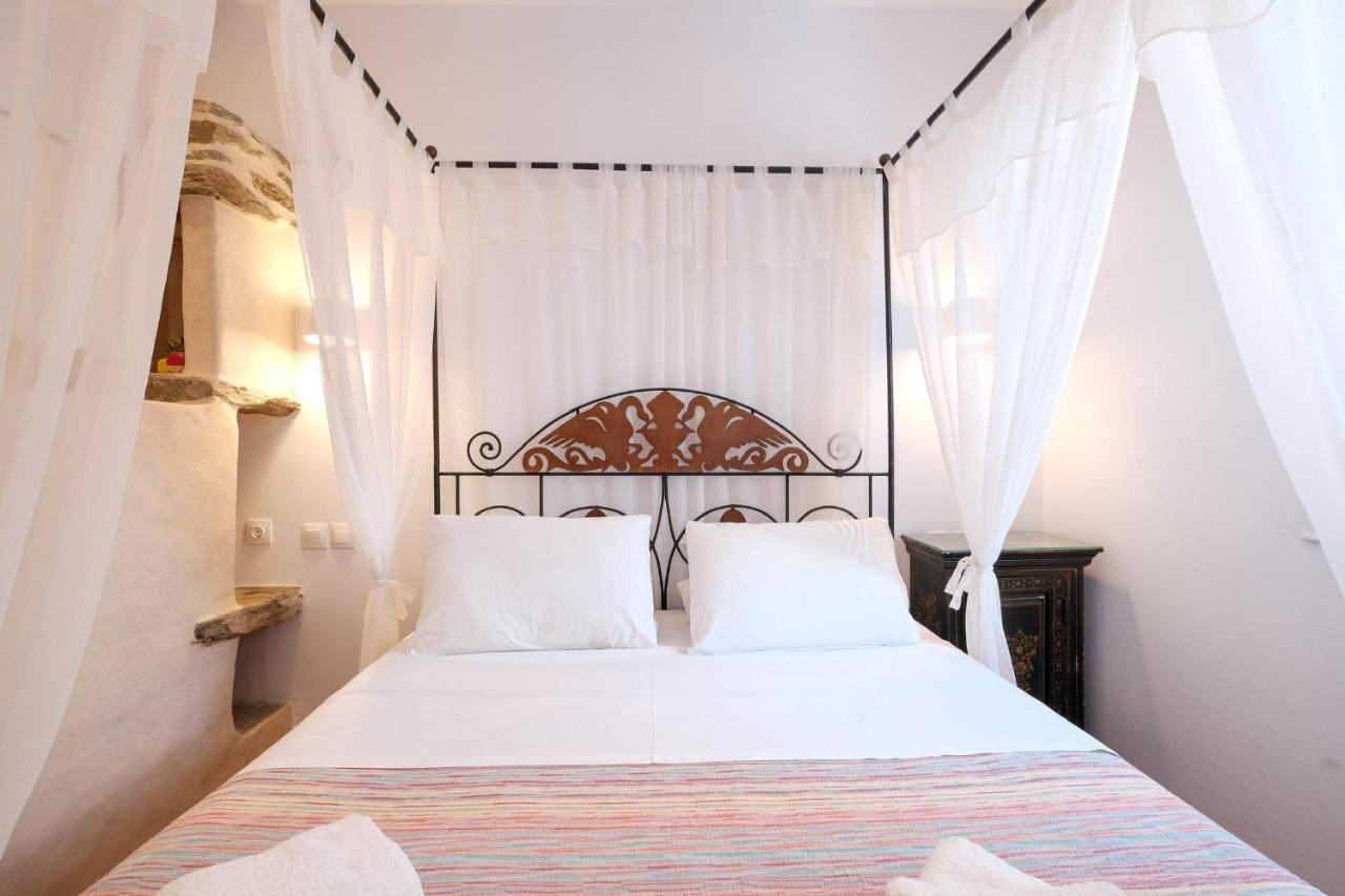 Tínos Golden Beach Studios & Suites מראה חיצוני תמונה