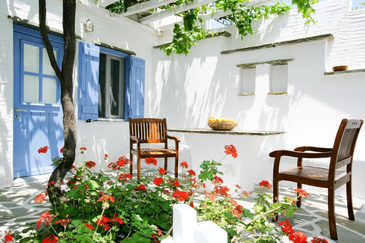 Tínos Golden Beach Studios & Suites מראה חיצוני תמונה