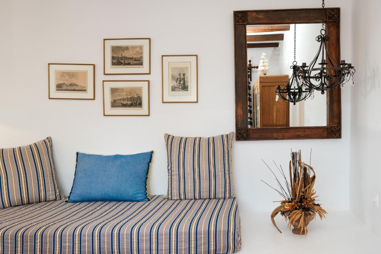 Tínos Golden Beach Studios & Suites מראה חיצוני תמונה